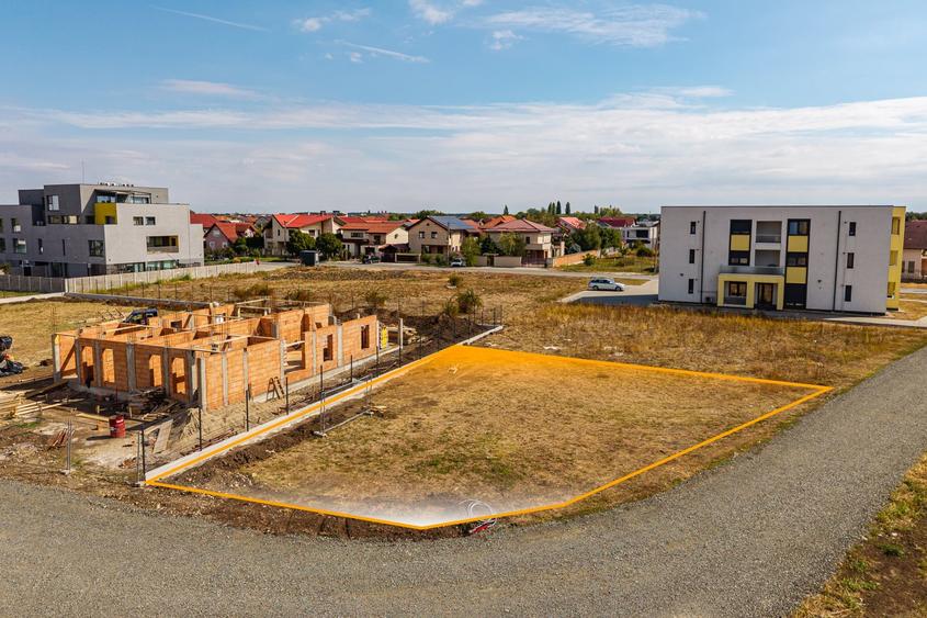 Teren Construcții intravilan de 600 mp, în Dumbrăvița
