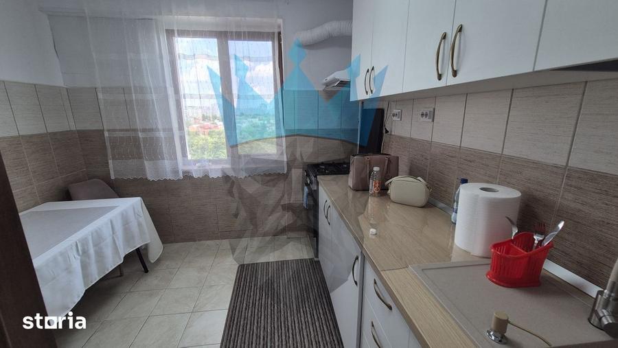 Apartament cu 3 camere, mobilat în Vatra Luminoasă