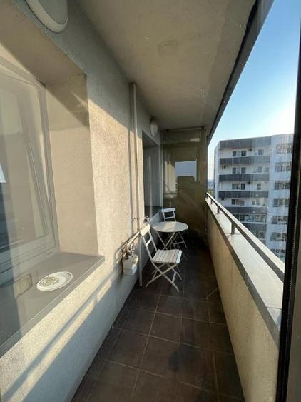 Apartament cu 2 camere decomandat, mobilat în Berceni