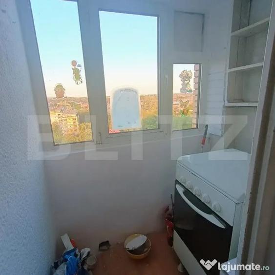 Apartament cu 4 camere decomandat în Central
