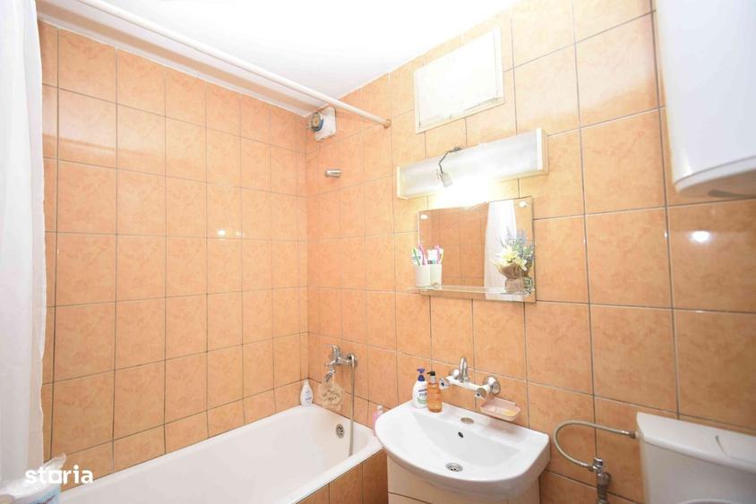 Garsonieră în Craiovița Nouă