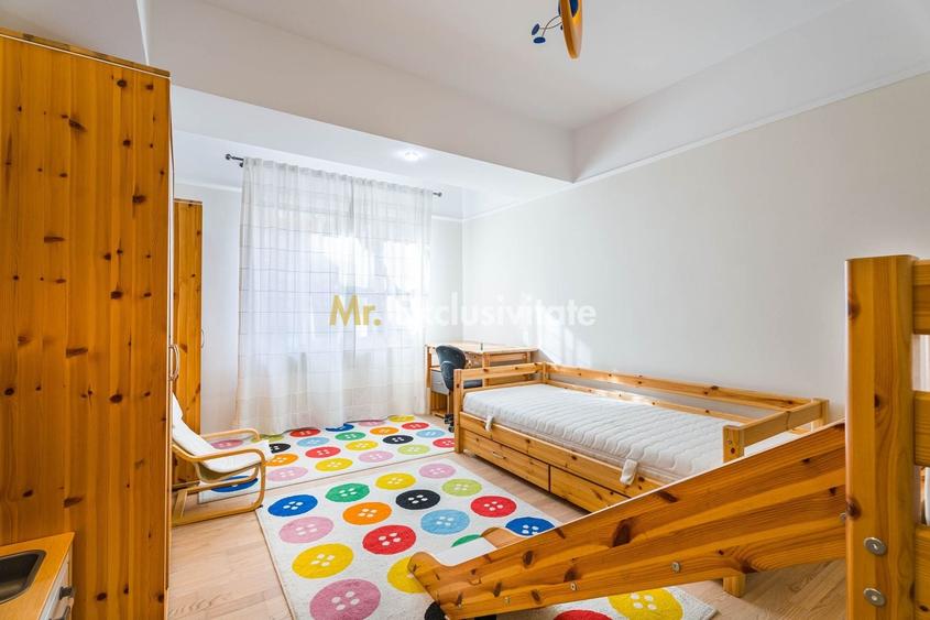 Apartament cu 4 camere decomandat, mobilat în Lacul Tei