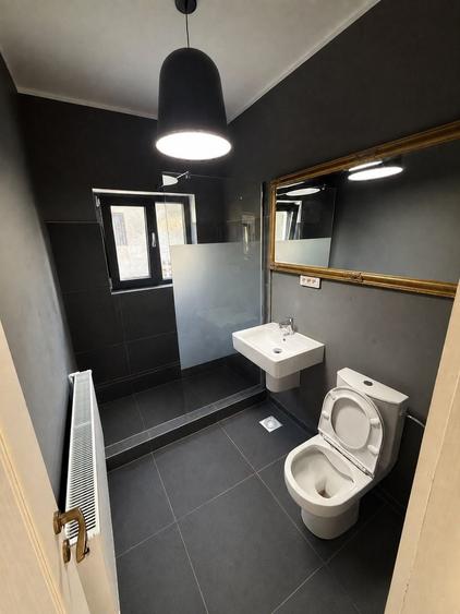 Casă individuală cu 3 camere cu Teren 240 Mp în Costi