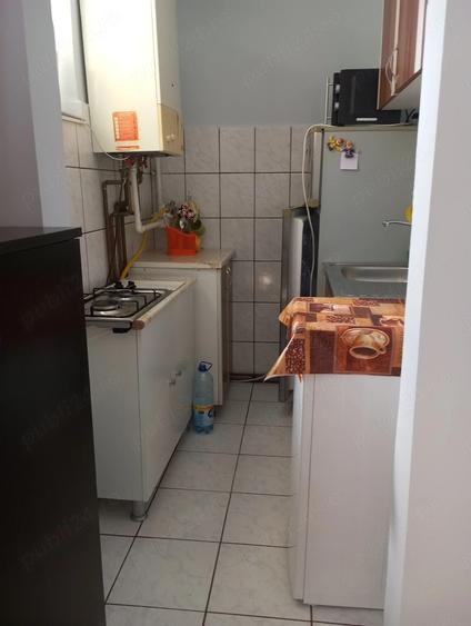 Apartament cu 2 camere semidecomandat în Decebal