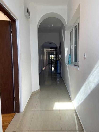 Casă cu 4 camere în Lotus