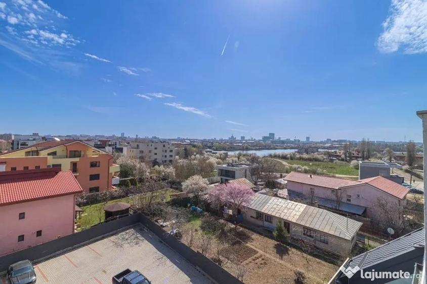 Apartament cu 4 camere decomandat în Sisești