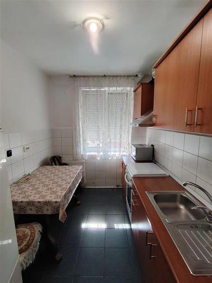 Apartament cu 2 camere semidecomandat în Ultracentral