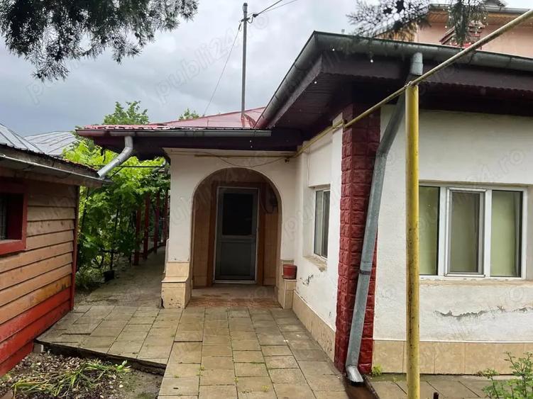 Casă cu 4 camere cu Teren 379 Mp în Pantelimon