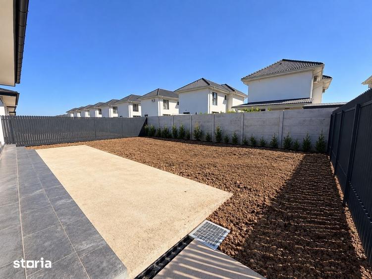 Casă cu 4 camere cu Teren 400 Mp în Central