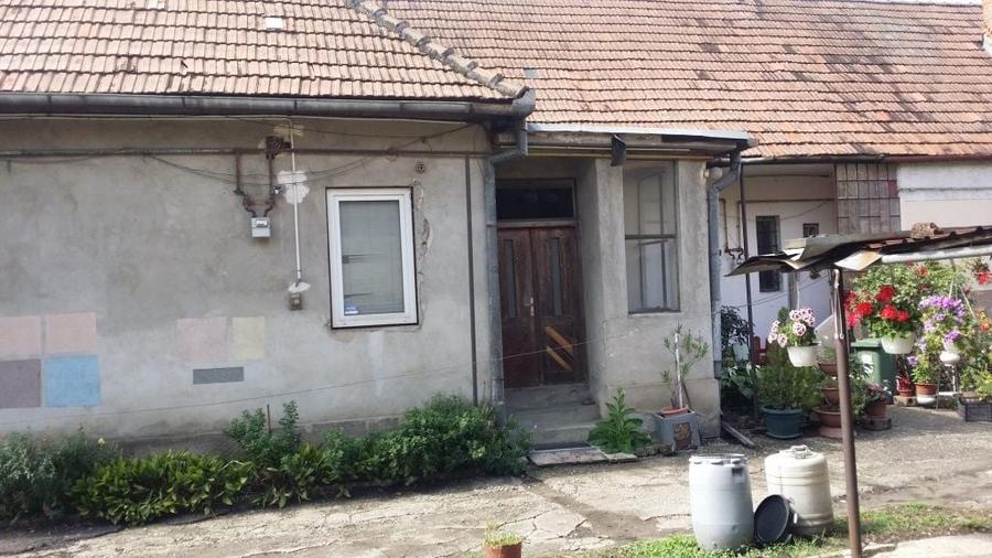 Casă cu 2 camere în Aurel Vlaicu