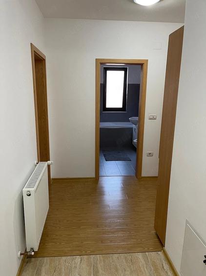 Apartament cu 2 camere decomandat în Dumbrăvița