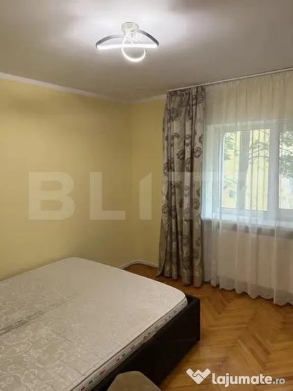 Apartament cu 4 camere decomandat în Zorilor