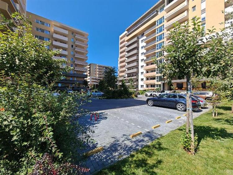 Apartament cu 3 camere decomandat, mobilat în Astra