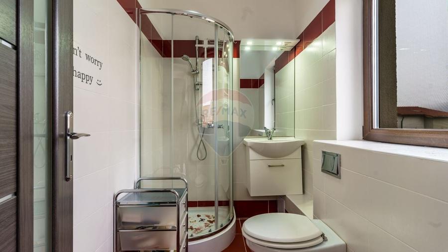 Duplex cu 4 camere cu Teren 123 Mp în Florești