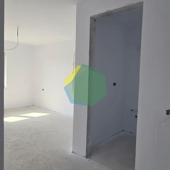 Casă individuală cu 6 camere cu Canalizare în Corbeanca