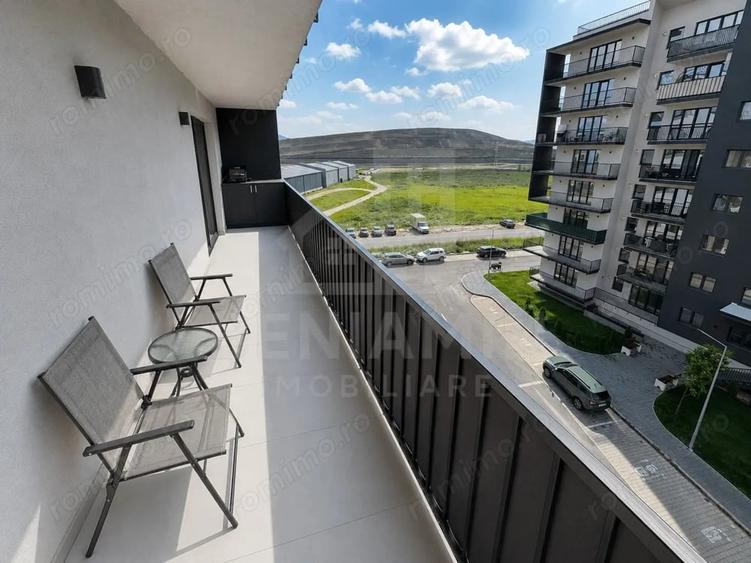 Apartament cu 3 camere decomandat în Triaj