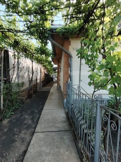 Casă individuală cu 3 camere cu Canalizare în Câmpia Turzii