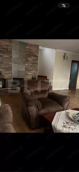 Casă individuală cu 6 camere cu Teren 760 Mp în Sud-Vest