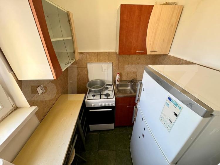 Garsonieră decomandată - zona Rogerius - 3