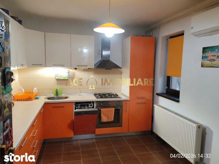 Apartament cu 3 camere, mobilat în Titan