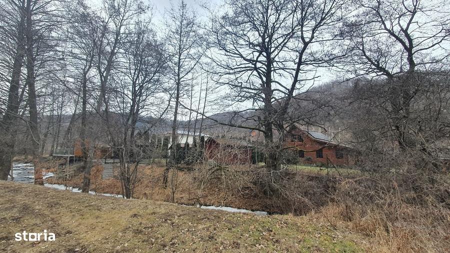 Teren de 2800 mp, în Sovata