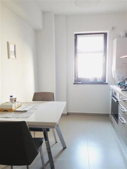 Apartament cu 2 camere decomandat, mobilat în Centrul Civic