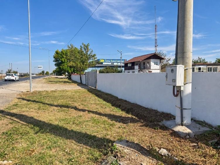 Teren Construcții intravilan de 5018 mp, în Ghimpați