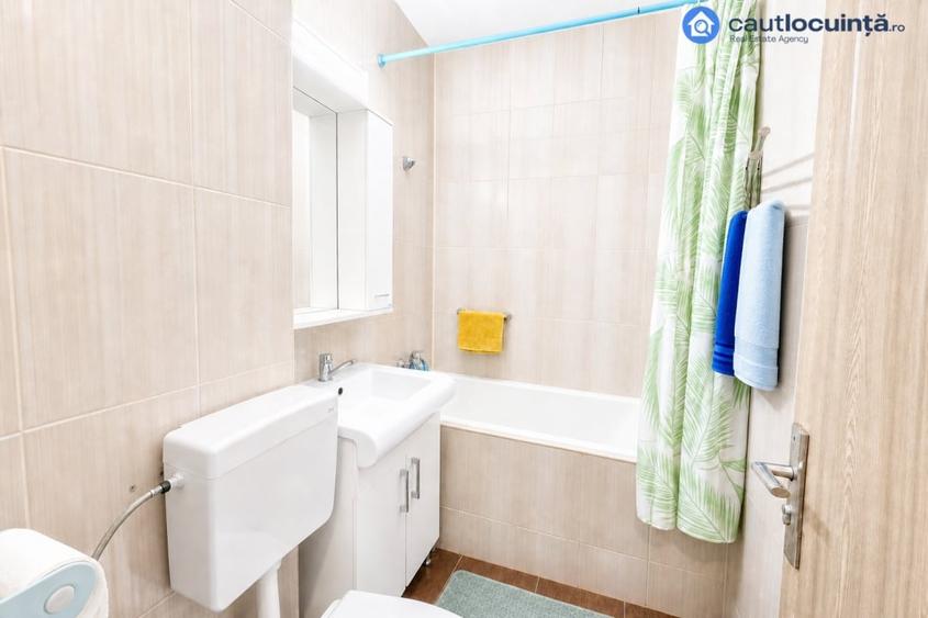 Apartament cu 3 camere semidecomandat în Drumul Taberei