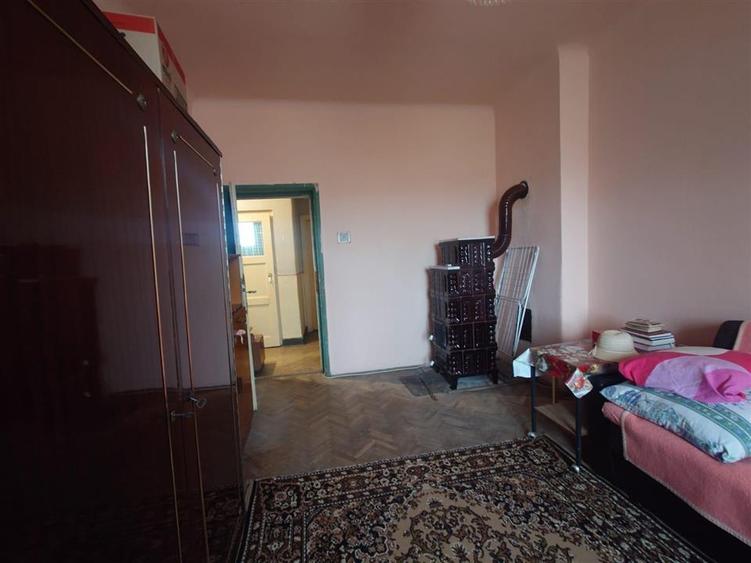 Apartament cu 2 camere nedecomandat în Central