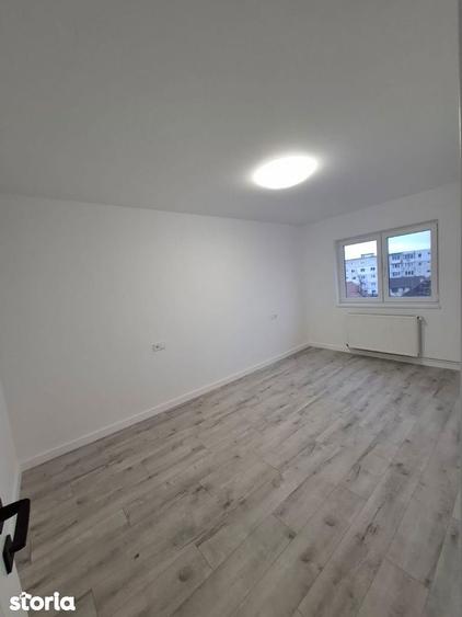 Apartament cu 2 camere decomandat în Bartolomeu