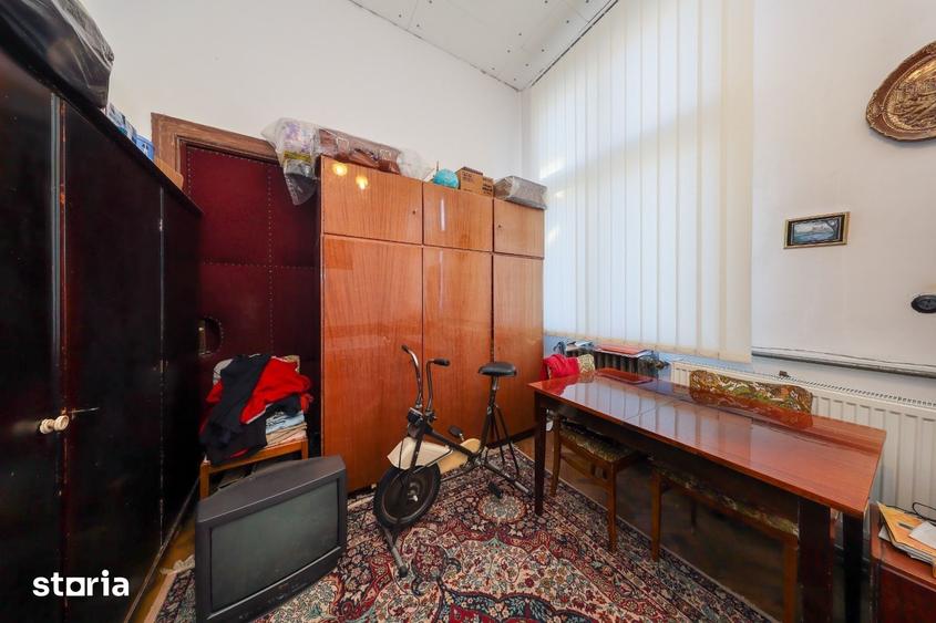 Apartament cu 3 camere în Centrul Istoric