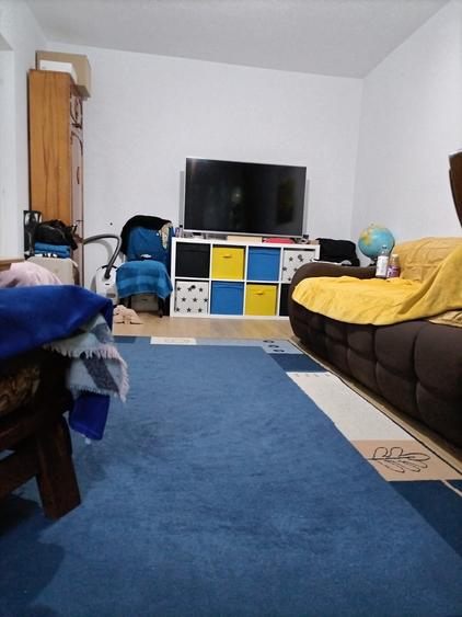 Apartament cu 2 camere decomandat în Pajura