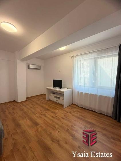 Apartament cu 2 camere decomandat în Universitate