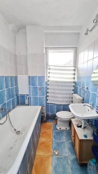 Apartament cu 4 camere decomandat în Blumăna