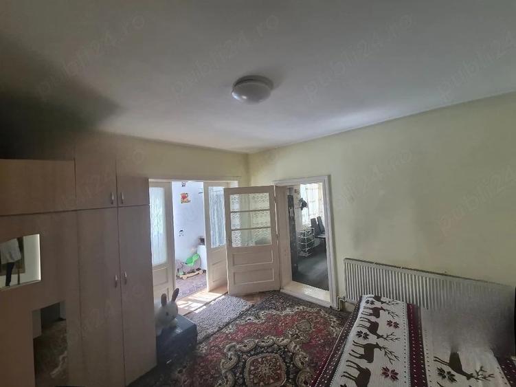 Casă cu Teren 600 Mp în Central