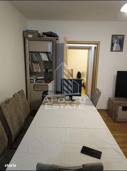Apartament cu 2 camere semidecomandat, mobilat în Bălcescu
