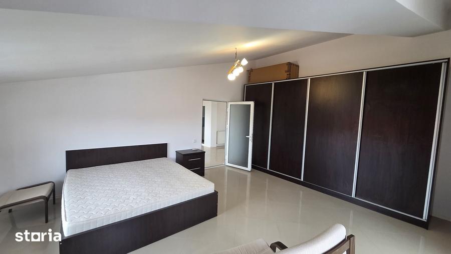 Apartament cu 3 camere în Central — fotografia 1