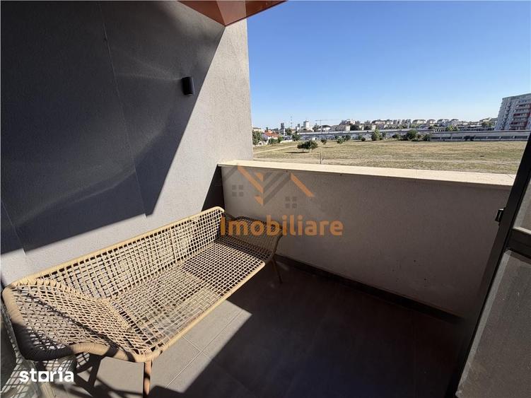 Apartament cu 2 camere decomandat în Orașul Nou
