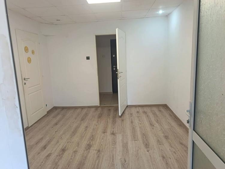 Apartament cu 3 camere decomandat în 9 Mai