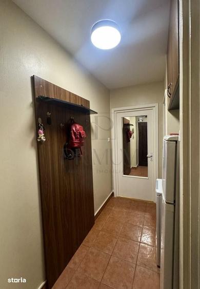 Apartament cu 2 camere semidecomandat în Dacia