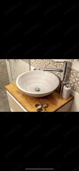 Apartament cu 2 camere nedecomandat în Dumbrăvița