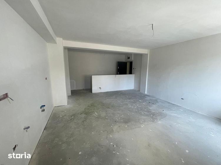 Apartament cu 3 camere în Orașul Nou