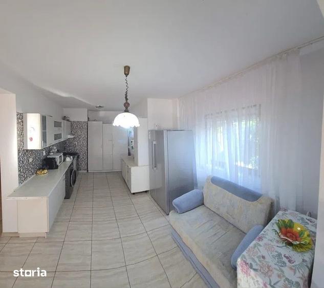 Casă cu 4 camere cu Teren 300 Mp în Agigea