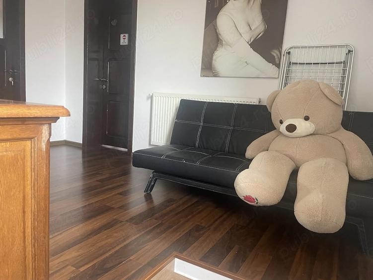 Casă cu Teren 300 Mp în Central
