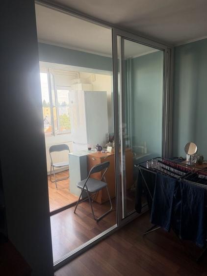Garsonieră decomandată în Astra