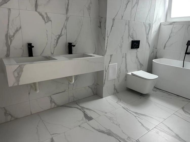 Casă individuală cu 5 camere decomandat cu Canalizare în Pipera
