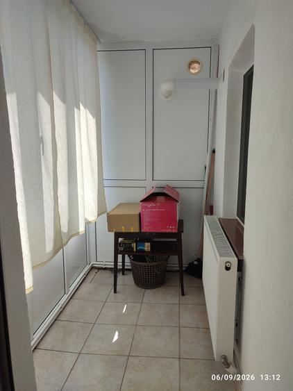 Garsonieră decomandată în Exterior Vest
