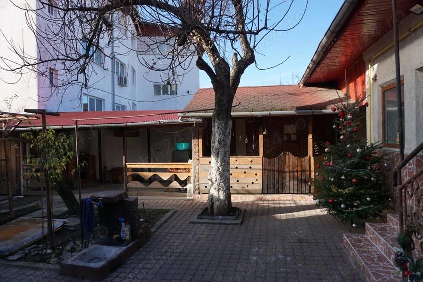 Casă cu Teren 250 Mp în Ultracentral