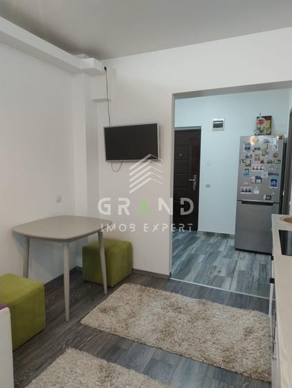 Apartament cu 2 camere semidecomandat, mobilat în Mănăștur