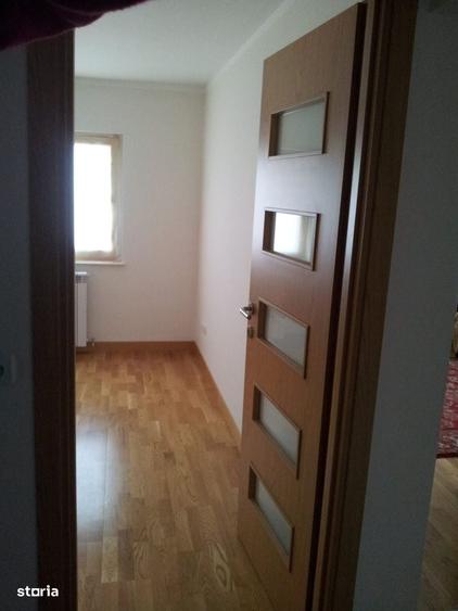 Apartament cu 3 camere decomandat în Fălticeni